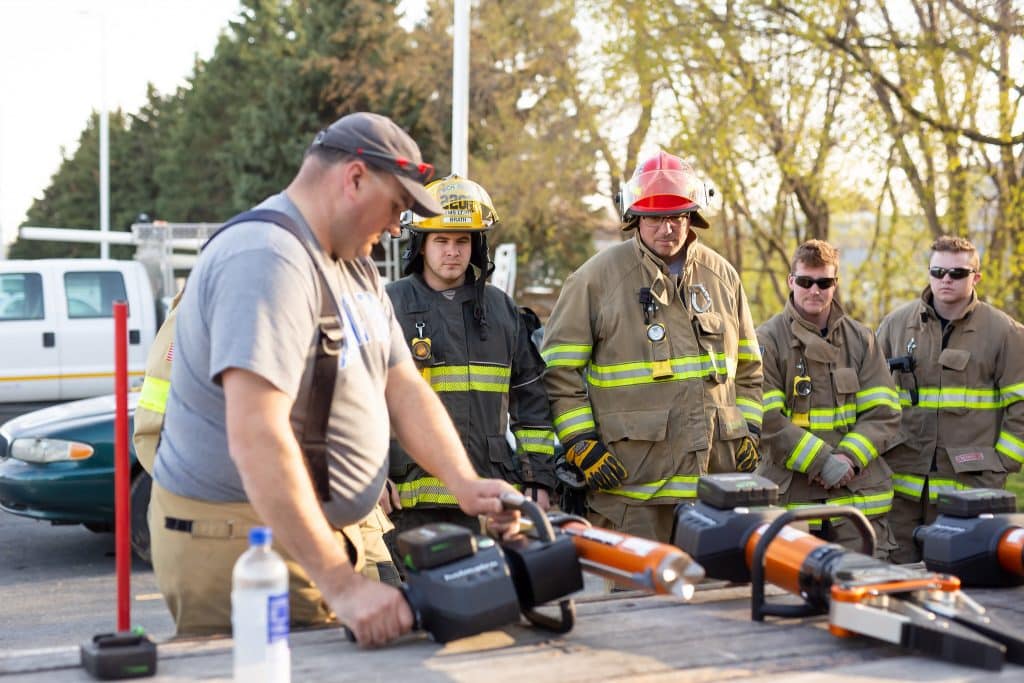 fire-protection-technician-students-learning-from-instructor