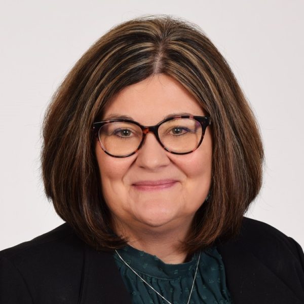 Headshot of Kim Spartz