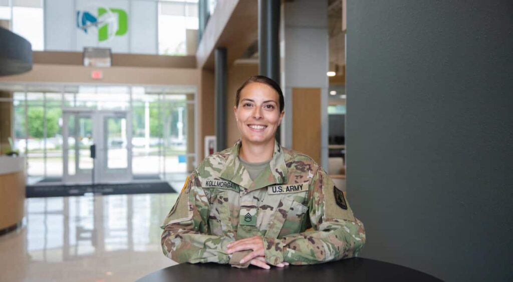 Amanda Kolmorgan in military uniform