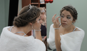 Cosmetology Students Host Winter Wonderland Fashion Show