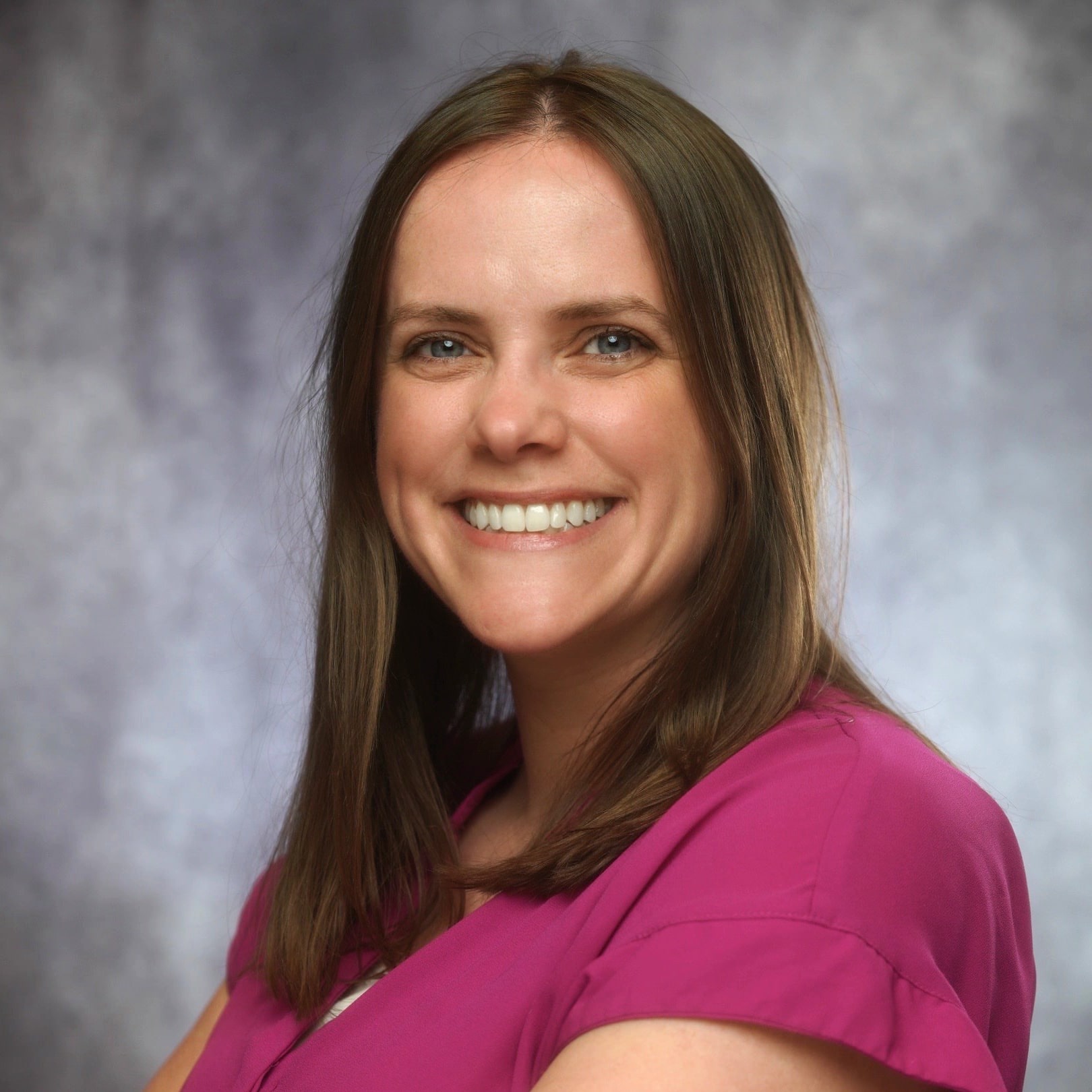 Beth Redeker Headshot